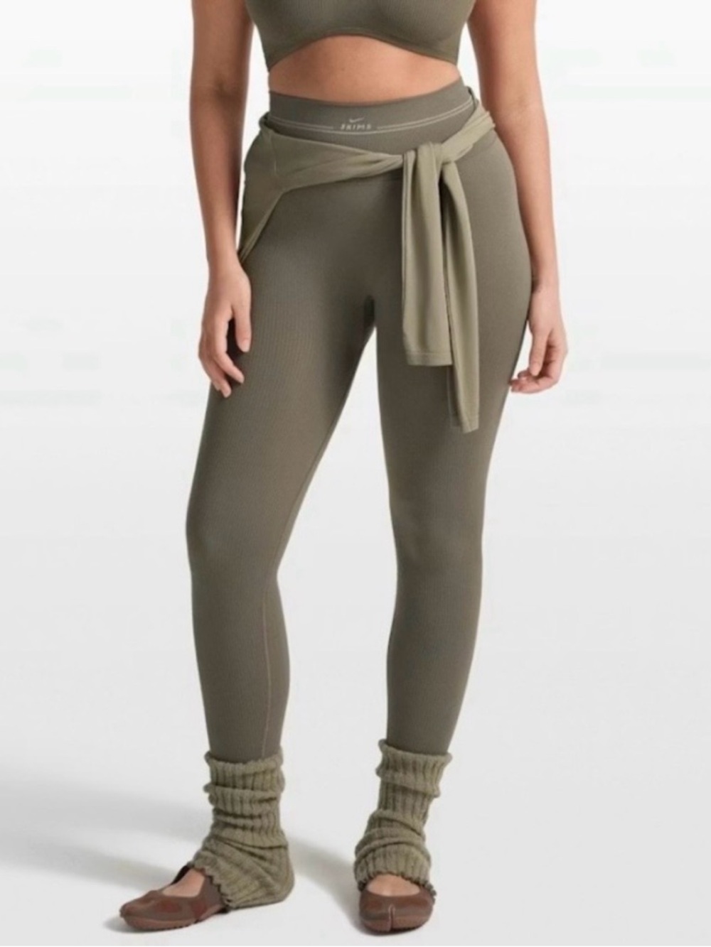 NWT Nike Skims Ribbed Seamless High Waist Leggings 26” Medium Dusty Oakmoss